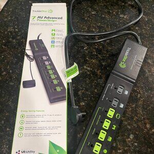 Lot of 2 TrickleStar 7 Outlet AV Advanced Power Strips NEW
